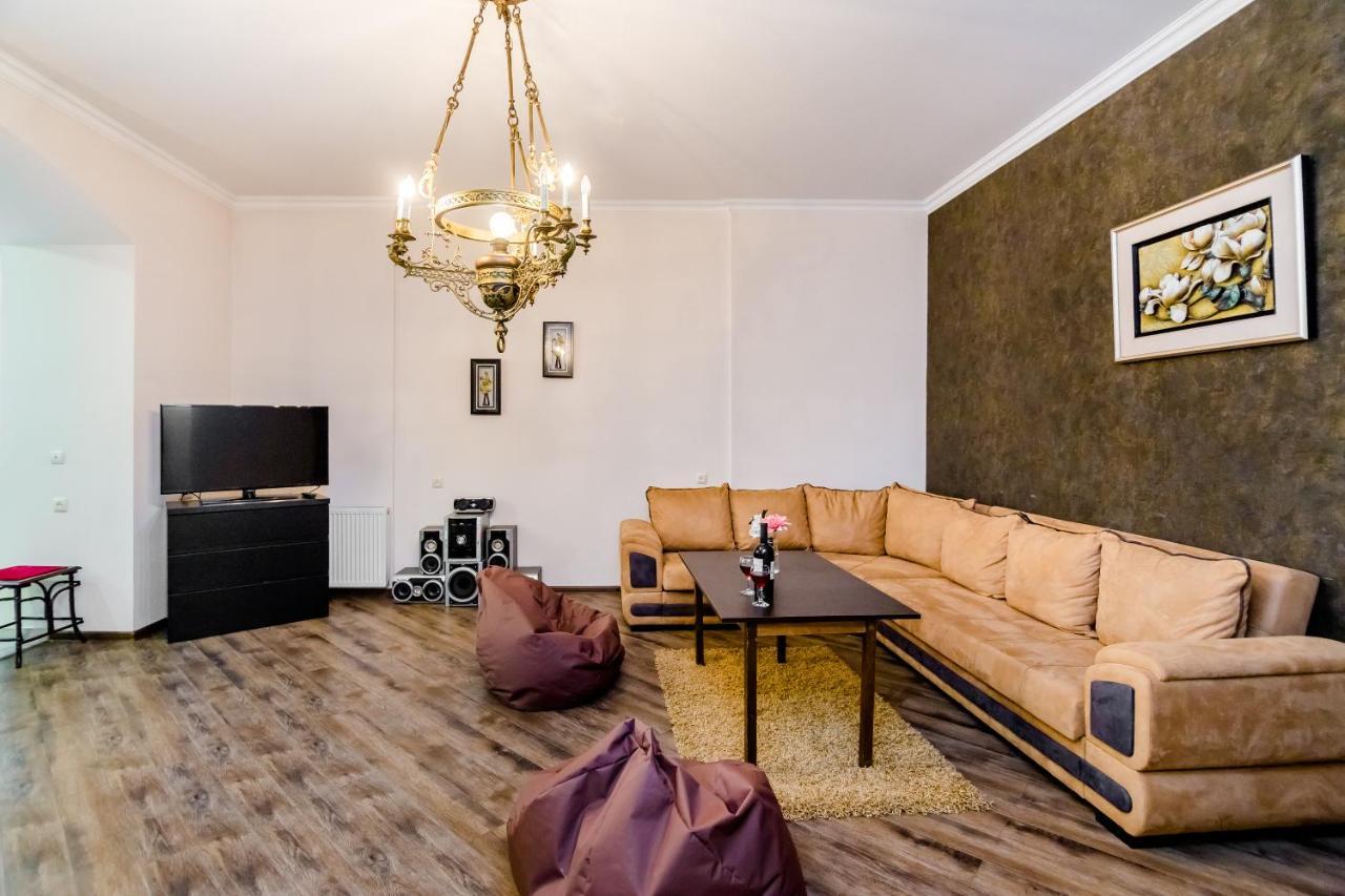 Comfortable House On Marjanishvili Tbiliszi Kültér fotó