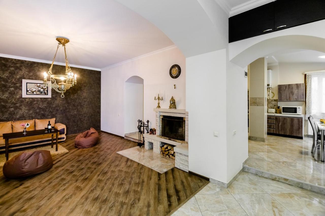 Comfortable House On Marjanishvili Tbiliszi Kültér fotó