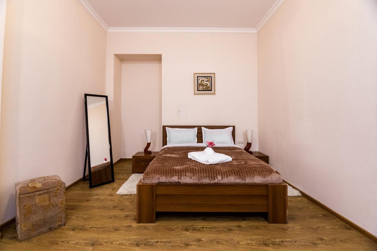 Comfortable House On Marjanishvili Tbiliszi Kültér fotó